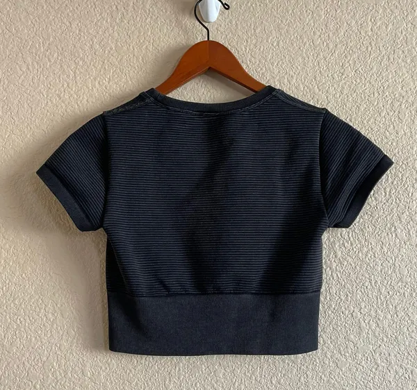 Black Workout Top - Image 4