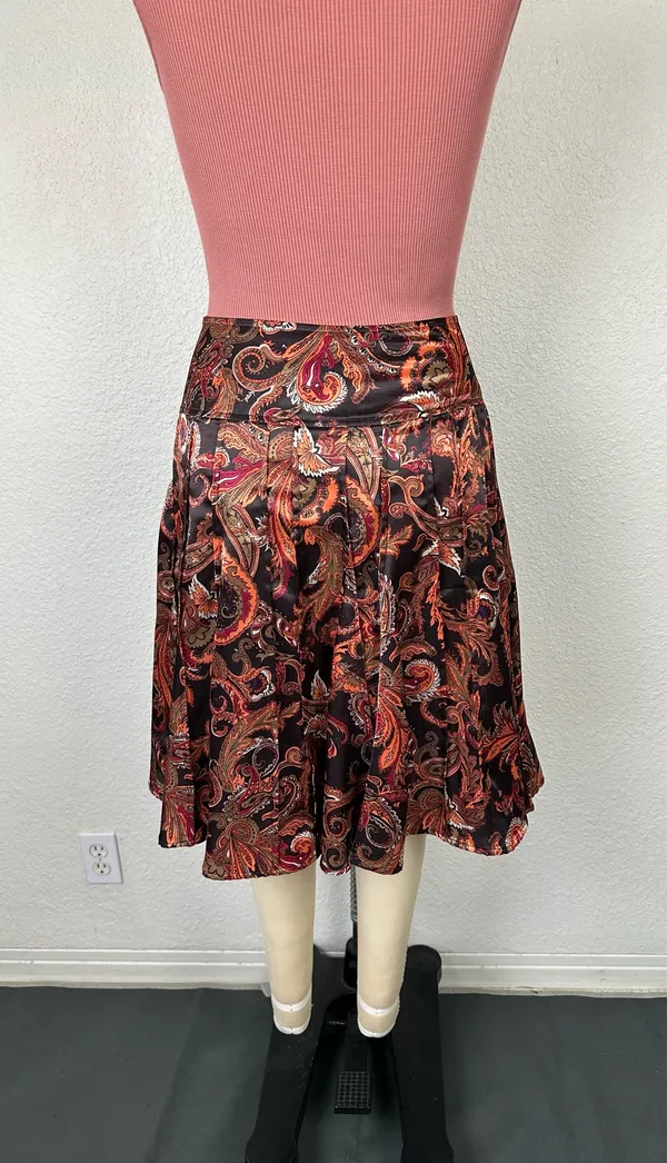 Worthington Women's Skirt Size 6 Flare Boho Cottage Women’s Skirt Size 6 Fit /Flare Floral Silky. - Image 4