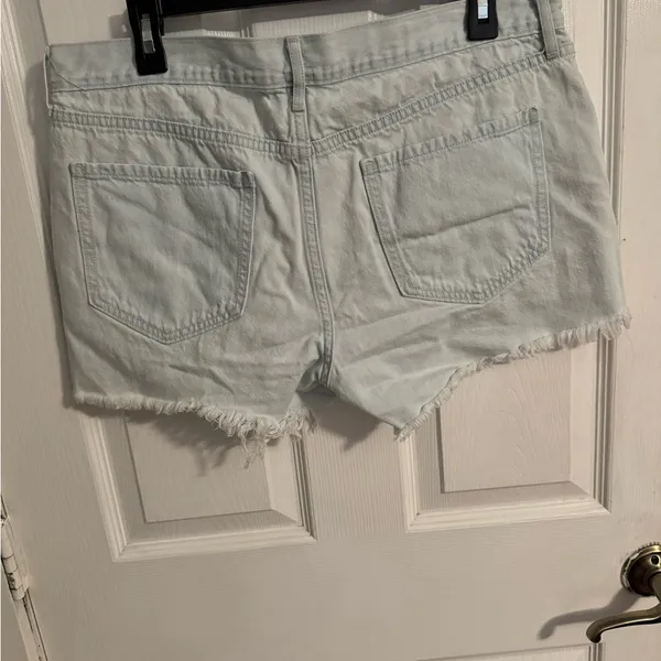 Old Navy Jean Shorts - Image 2