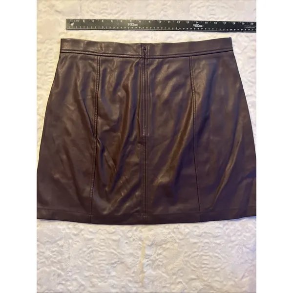Banana Republic Sz 16 Faux Leather Purple Skirt - Image 9