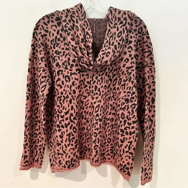 FATE by LFD Leopard Animal Print Hoodie Sweater Women's‎ Medium Mauve Wool Blend - Image 6