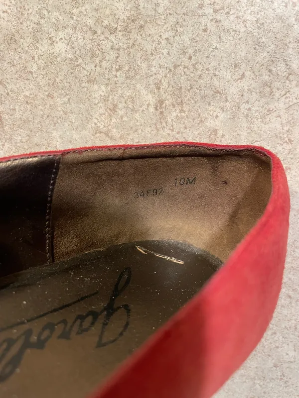 Garolini red suede kitten heels Size 10 - Image 8