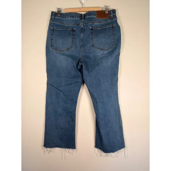 Frye Blue High Rise Wide Leg Raw Hem Denim Jeans Size 31 Med Wash Patch Pocket - Image 6