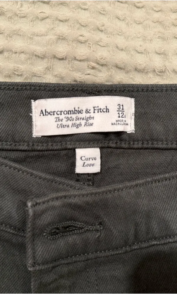 Green Abercrombie Jeans - Image 2