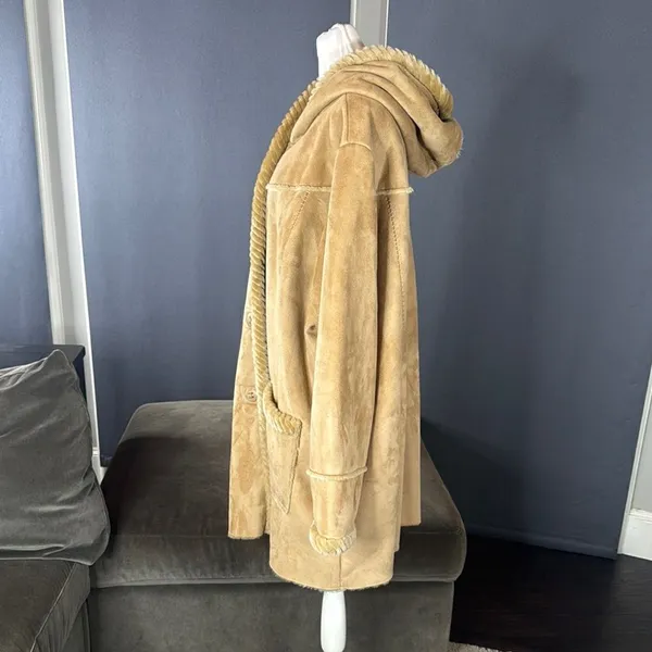 Women’s Vintage St John’s Bay Tan Faux Suede Hooded Coat Faux Fur Lined Size L - Image 5