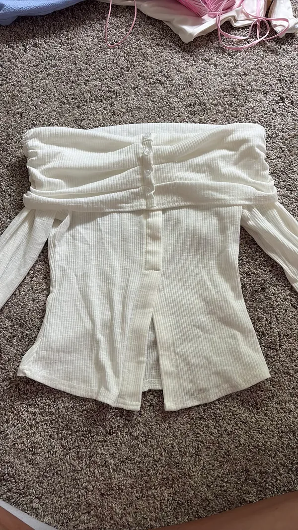 Princess Polly Top Long Sleeve - Image 2