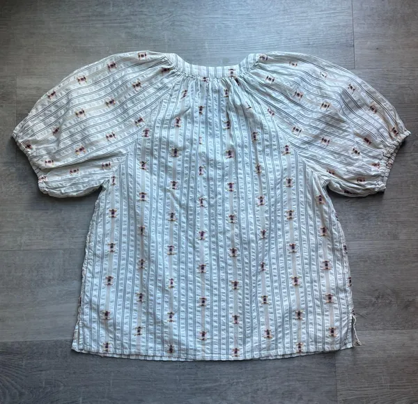 Loft Striped Embroidered Puff Sleeves Blouse Size L - Image 7
