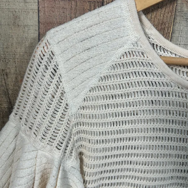 Free People Babes Only Cream Open Knit Ruffle Sleeve Sweater Top Medium Boho - Image 3