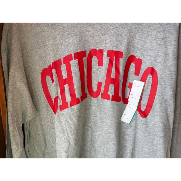 Wild Fable Chicago Graphic Long‎ Sleeve T Shirt Grey Red Size M - Image 3