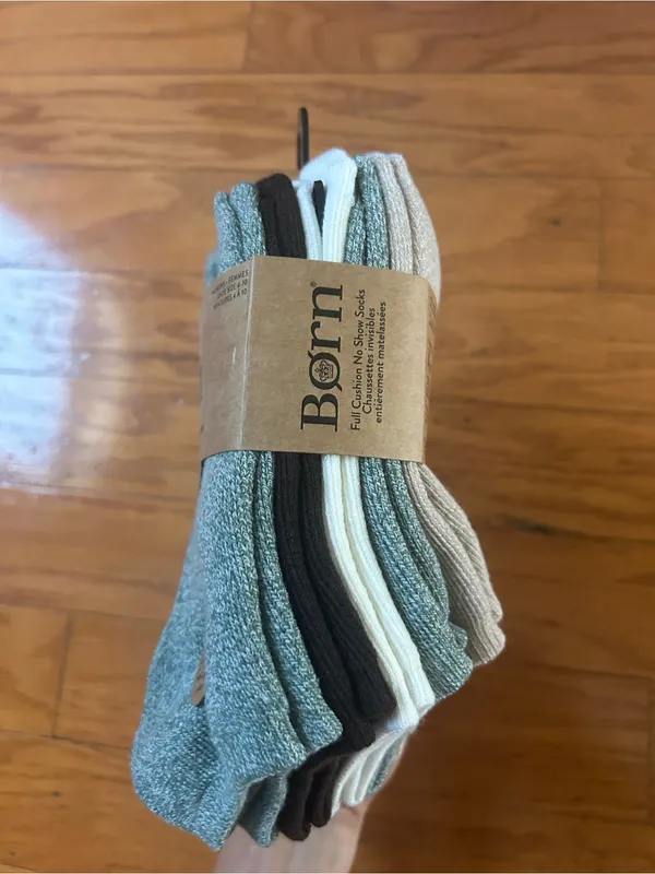 Born women’s Full Cushion No-Show Socks 10 packs - Image 3