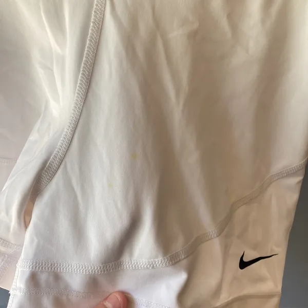 Women’s white nike pros - Image 3