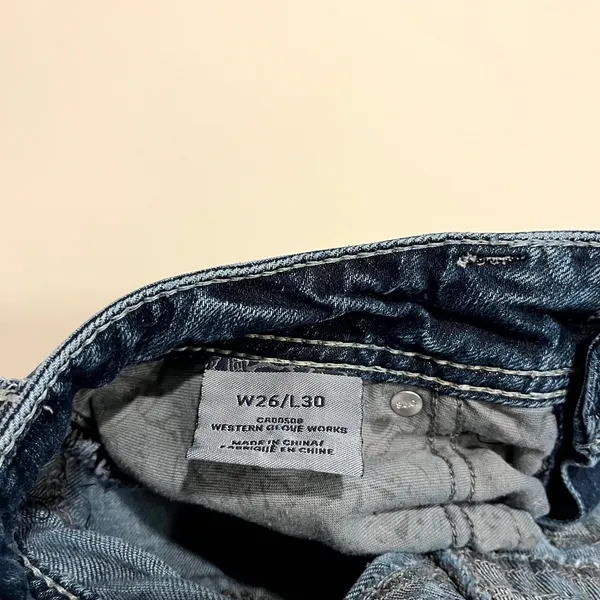 Silver Jeans Y2K Suki Low Rise Bootcut Dark Wash Embellished Size 26 - Image 8
