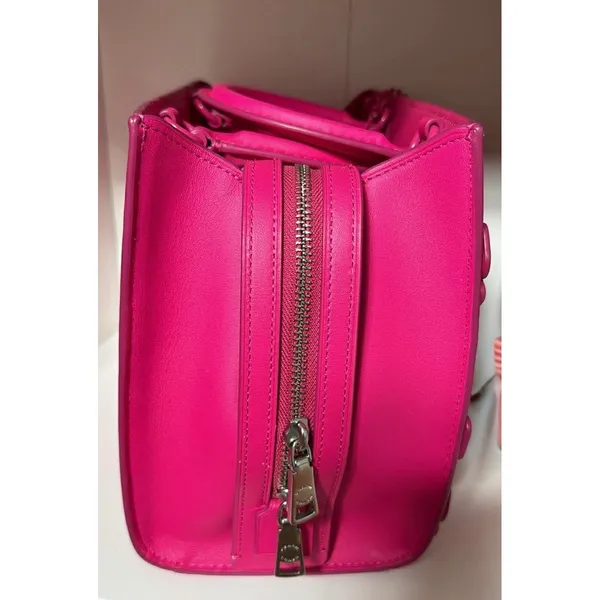 Coach Tea Rose Rogue 25 in Dragonfruit - Image 5