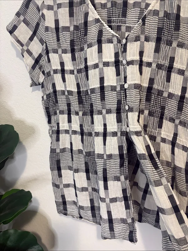 NorthStyle textured Black and White Plaid Button-Front Women’s Blouse 1X - Image 4