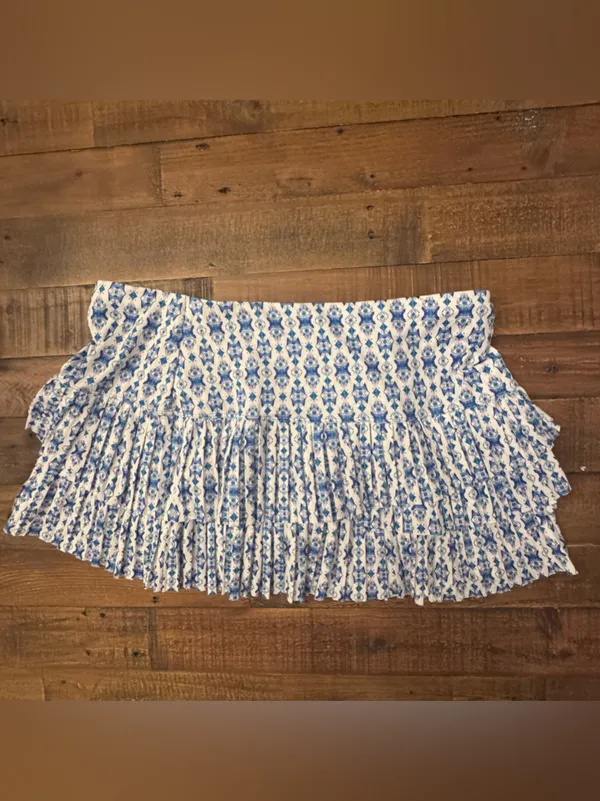LUCKY IN LOVE Monterey Pleated Scallop Mini Skirt - Image 2