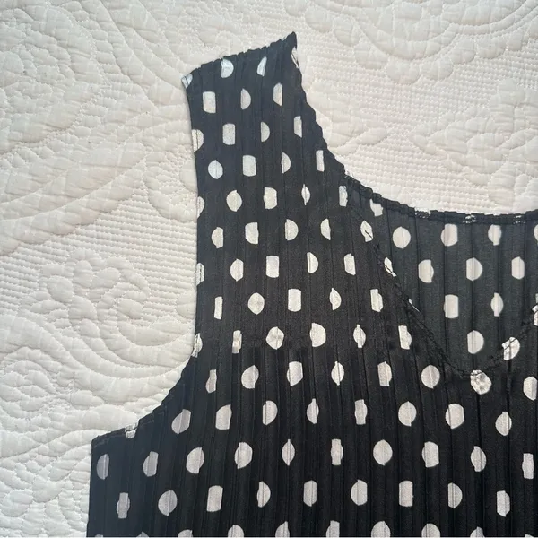 Jaipur Y2K Polka Dot Tank Top. Medium. Black and White. - Image 3