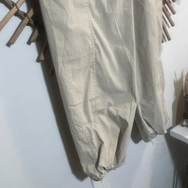 Athleta Women’s Beige Cascade Cargo Poplin Cinch Pants Gorpcore Outdoors Sporty - Image 9