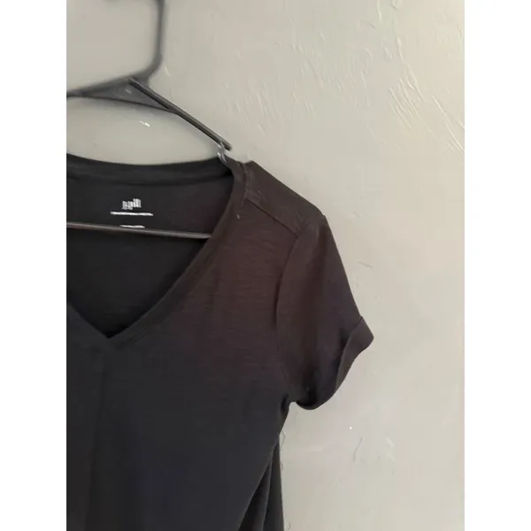 J. Jill Black Pima‎ Cotton V-Neck Short Sleeve Tee Shirt Cuffed Side Slit Small - Image 3