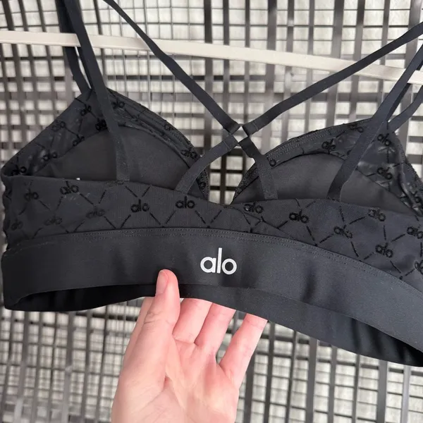 Celeste airlift mesh sports bra - Image 5