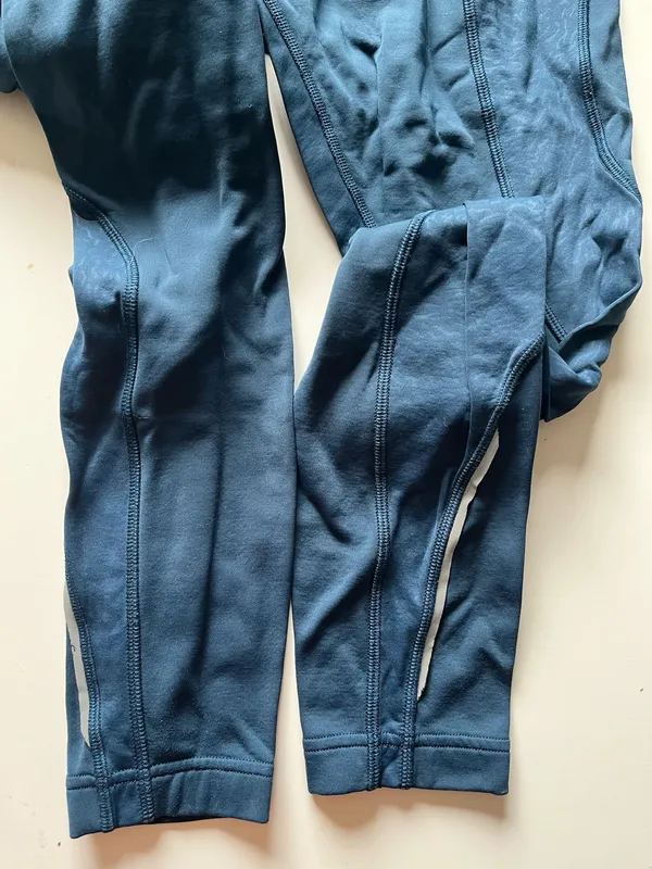 Lululemon Fleece Lined Leggings - Image 4
