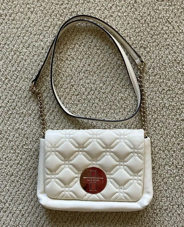 Kate Spade Aster Court Naomi Crossbody Bag Purse Quilted White Red Lining VEUC - Image 2