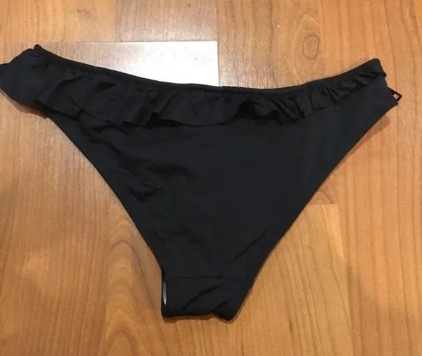 H&M Bikini Bottoms Size 4 NWT - Image 2