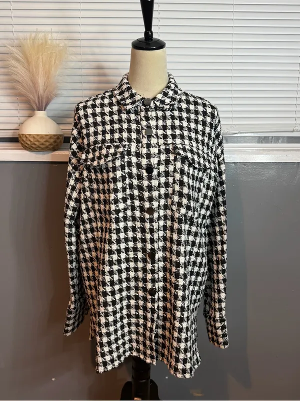 Shoedazzle Black & White Houndstooth Bouclé Shacket Jacket Oversized Medium - Image 3