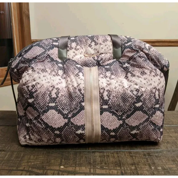 EUC Stella & Dot Crush It Snake Carry On Overnight Weekender Tote Travel Bag - Image 4