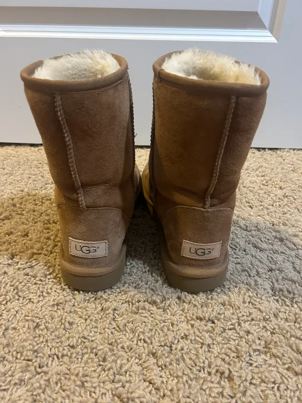 UGG Boots - Image 2