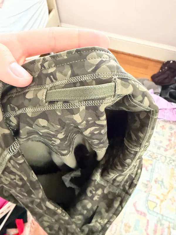 Lululemon leggings camo crop adjustable - Image 2