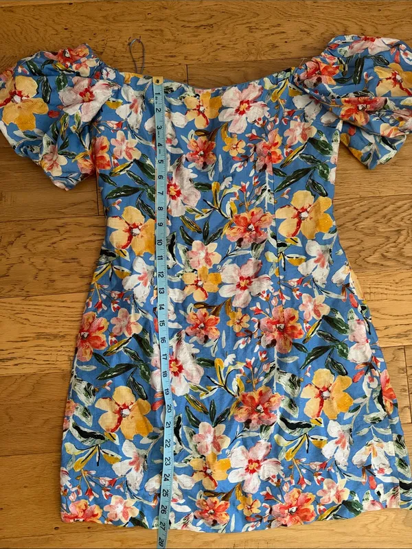 S - ASTR The label - Floral Square-Neck Mini Dress in Blue NWOT - Image 4
