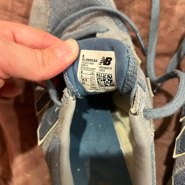 New Balance baby blue Suede & Mesh Sneakers with Cream Accents - Image 5