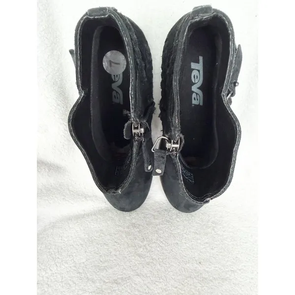 Teva De La Vina Woman’s Size 7 Black Suede Braided Ankle Boots - Image 8