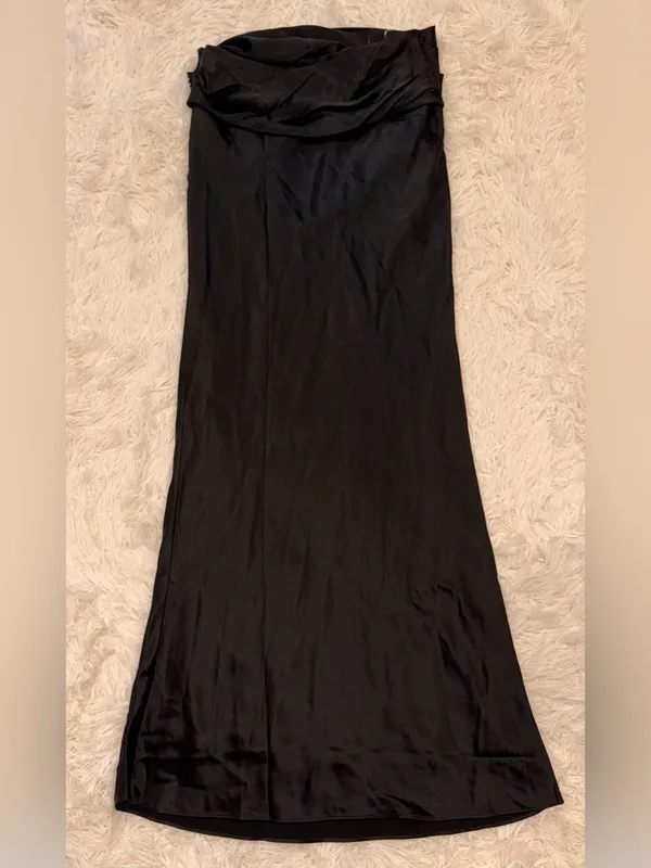 NEW HOUSE OF CB Beau Draped Black Satin Maxi Skirt Sz L - Image 5