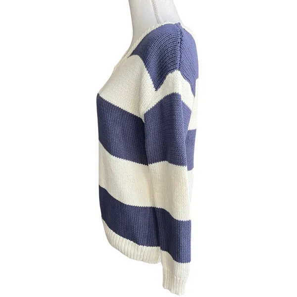 Aeropostale rugby stripe v-neck sweater beachy coastal navy and cream oversized - Image 2