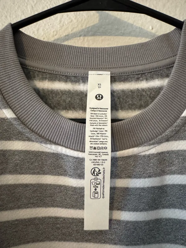 Perfectly Oversized Lululemon Crew - Image 3