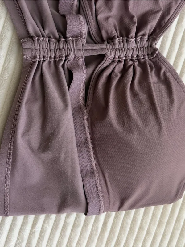 Athleta Dusty Mauve Cutout Back Active Crop Tank Top L - Image 6
