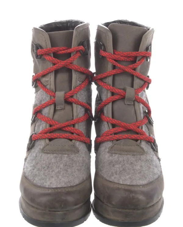Sorel woman’s boots  - Image 2