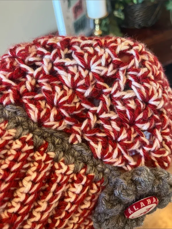 University of Alabama Kids Red & Gray Crochet Beanie Handmade - Image 7