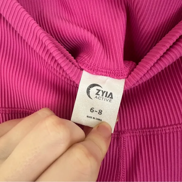 Zyia Active | Pink Ribbed Muted Magenta Hi-Rise Crop Leggings Size Medium (6-8) - Image 4
