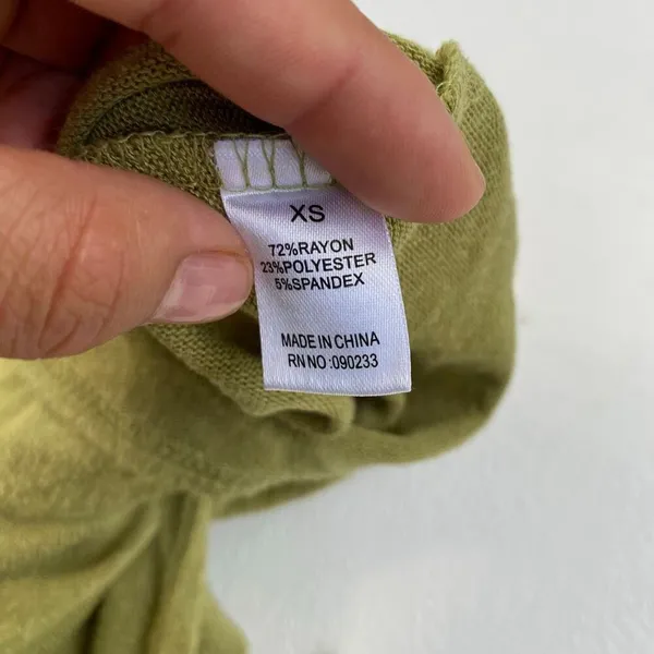 Me To We Olive Green Ruched Crop Top XS Long Sleeve Boho Y2K - Image 7