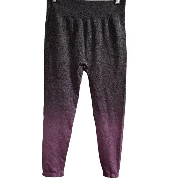 Aerie Women's Ombre Ankle Leggings Size‎ L Gray to Purple Gradient - Image 4