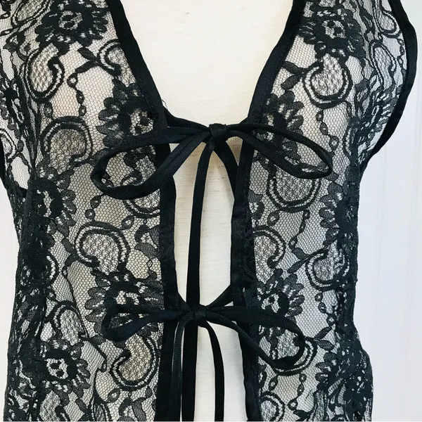 VINTAGE‎ Sheer Black Lace Tie Front Vest Top Small Goth Fairycore Grunge Y2K 90s - Image 3