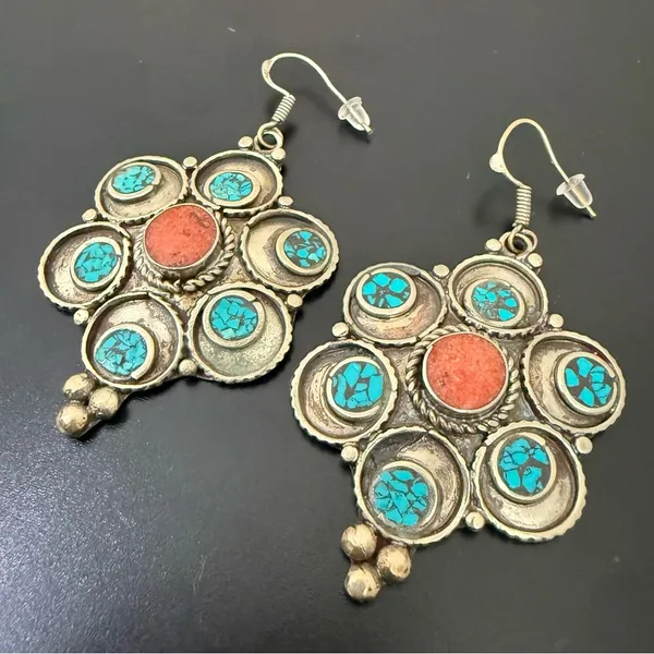 Vintage Silver-tone Turquoise & Coral Tibetan Style Flower Dangle Earrings 22g. - Image 5