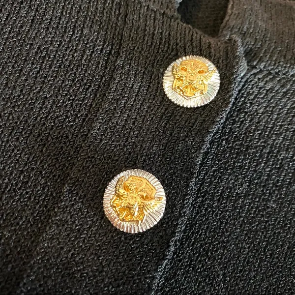 St. John Cap-Sleeve Knitted Jacket - Image 4
