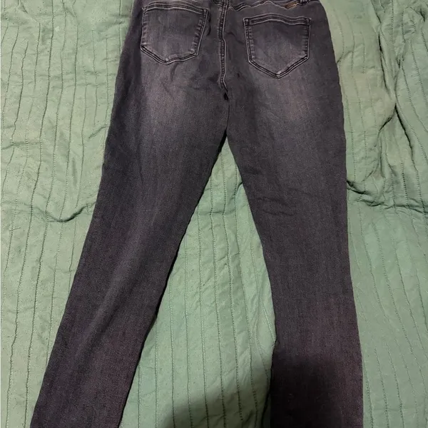 1822 Denim Women’s Size 6 Dark Wash Skinny Ankle Jeans Mid Rise Stretch - Image 2
