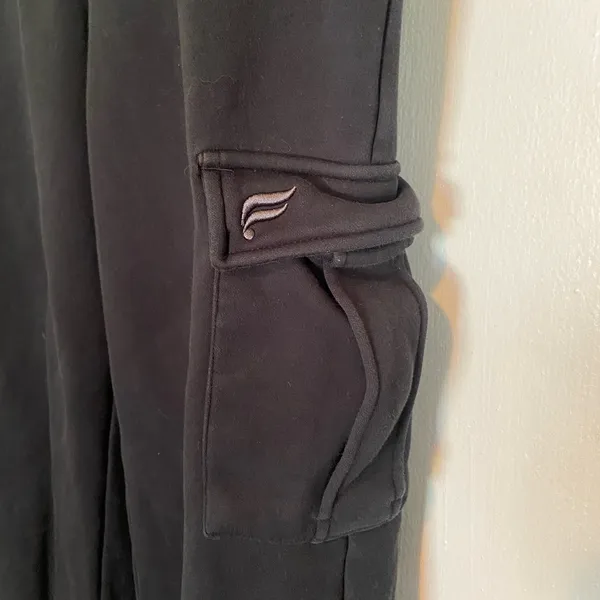 Fabletics Black Cargo Style Wide Leg Sweatpants XL - Image 3
