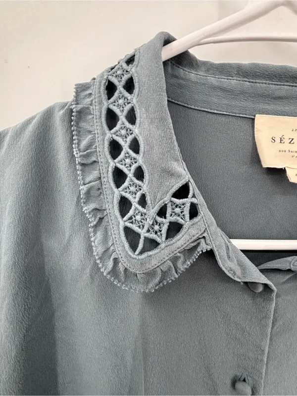 Sézane Dusty Blue Lace-Collar Button-Down Blouse 100% silk size M - Image 3