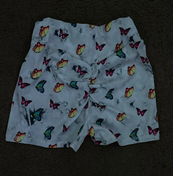 butterfly stretchy high waisted shorts - Image 2