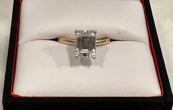 Emerald cut engagement ring! 2.5 karat gold band solitaire ring! Forever 1! - Image 8